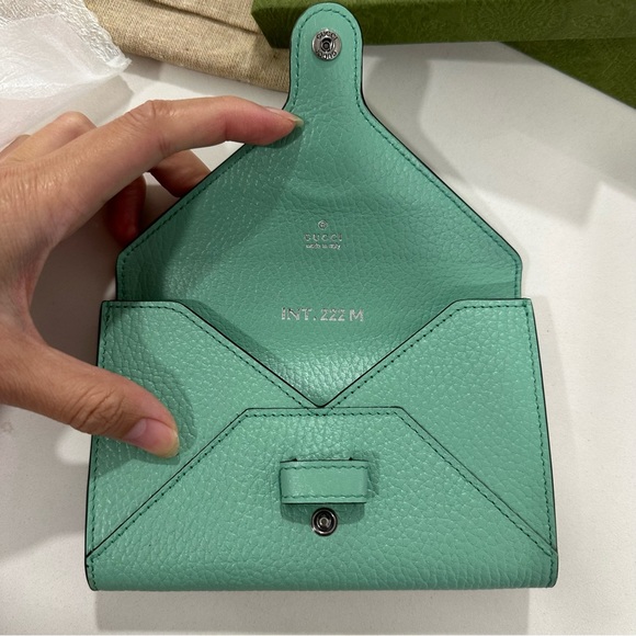 🆕 Gucci Marmont Envelope Flap Clutch - Picture 4 of 5